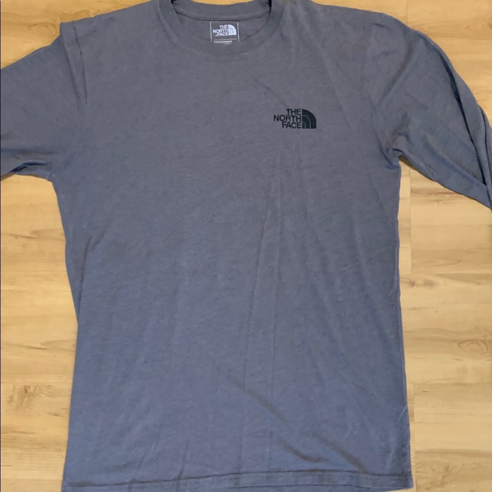 Grey Northface Long Sleeve shirt